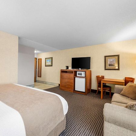 Best Western Vermillion Inn Bagian luar foto