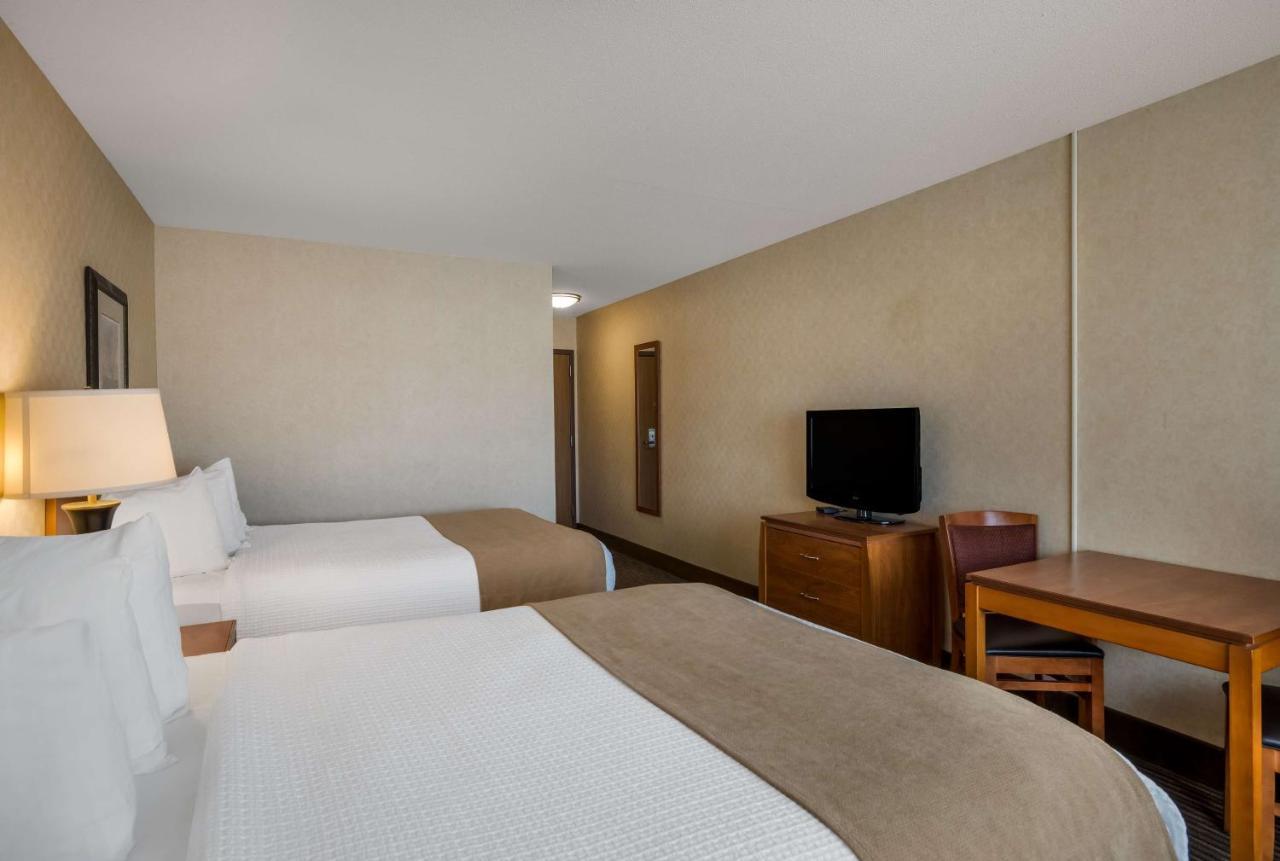 Best Western Vermillion Inn Bagian luar foto