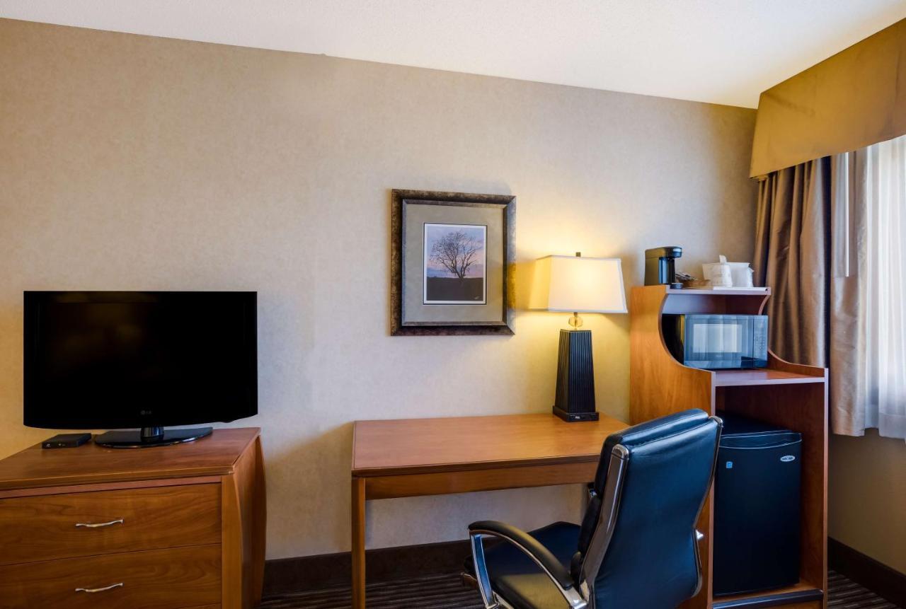 Best Western Vermillion Inn Bagian luar foto