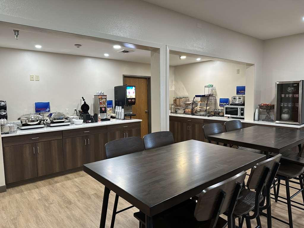 Best Western Vermillion Inn Restoran foto