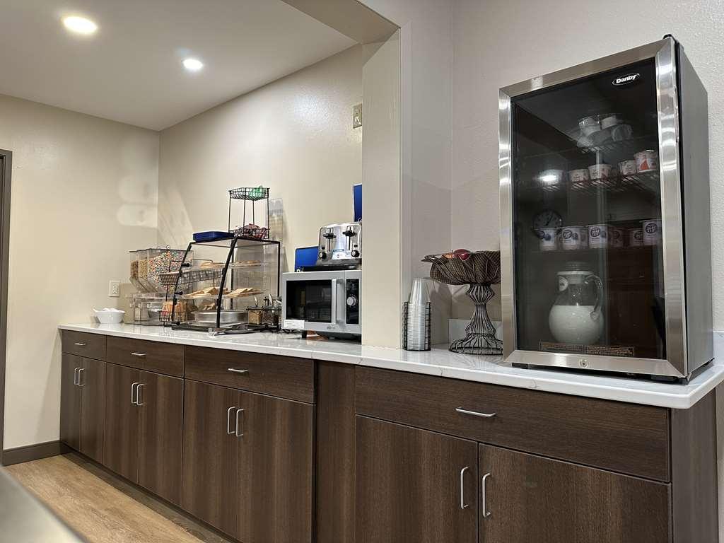 Best Western Vermillion Inn Restoran foto