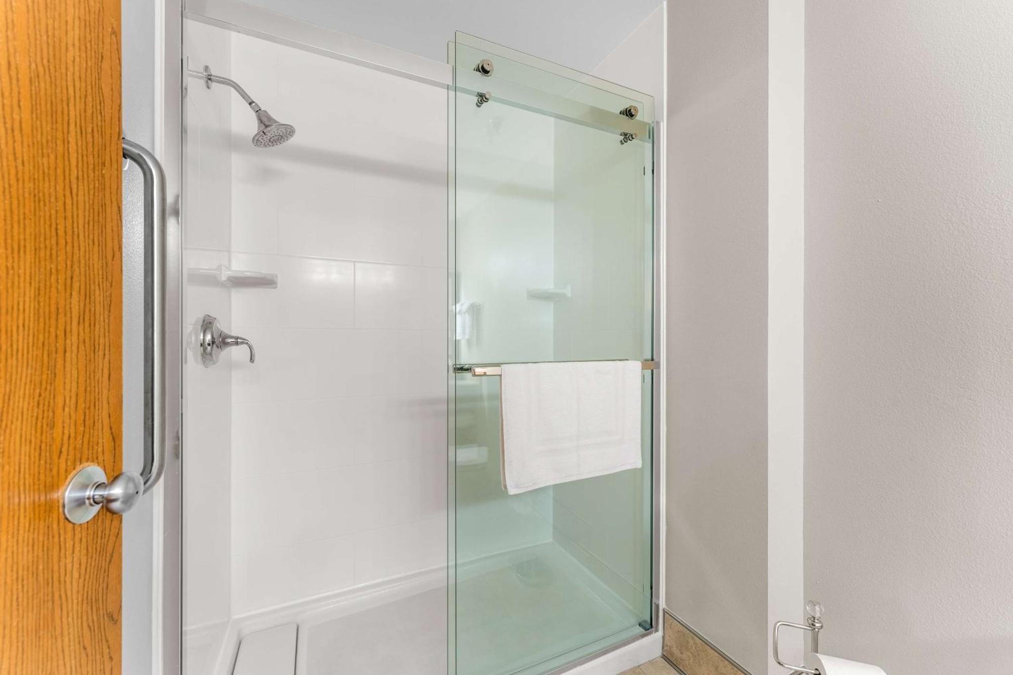 Best Western Vermillion Inn Bagian luar foto