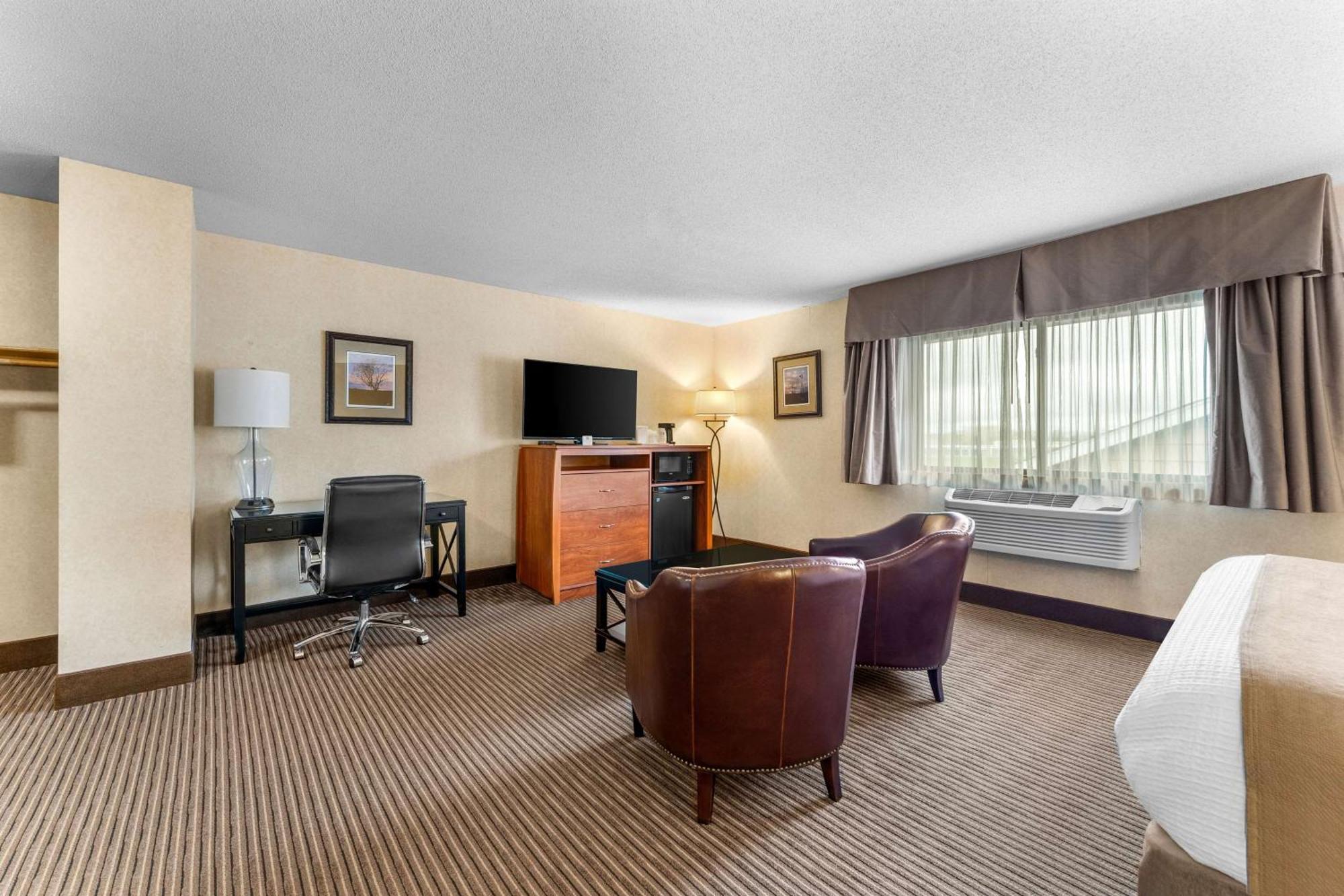 Best Western Vermillion Inn Bagian luar foto