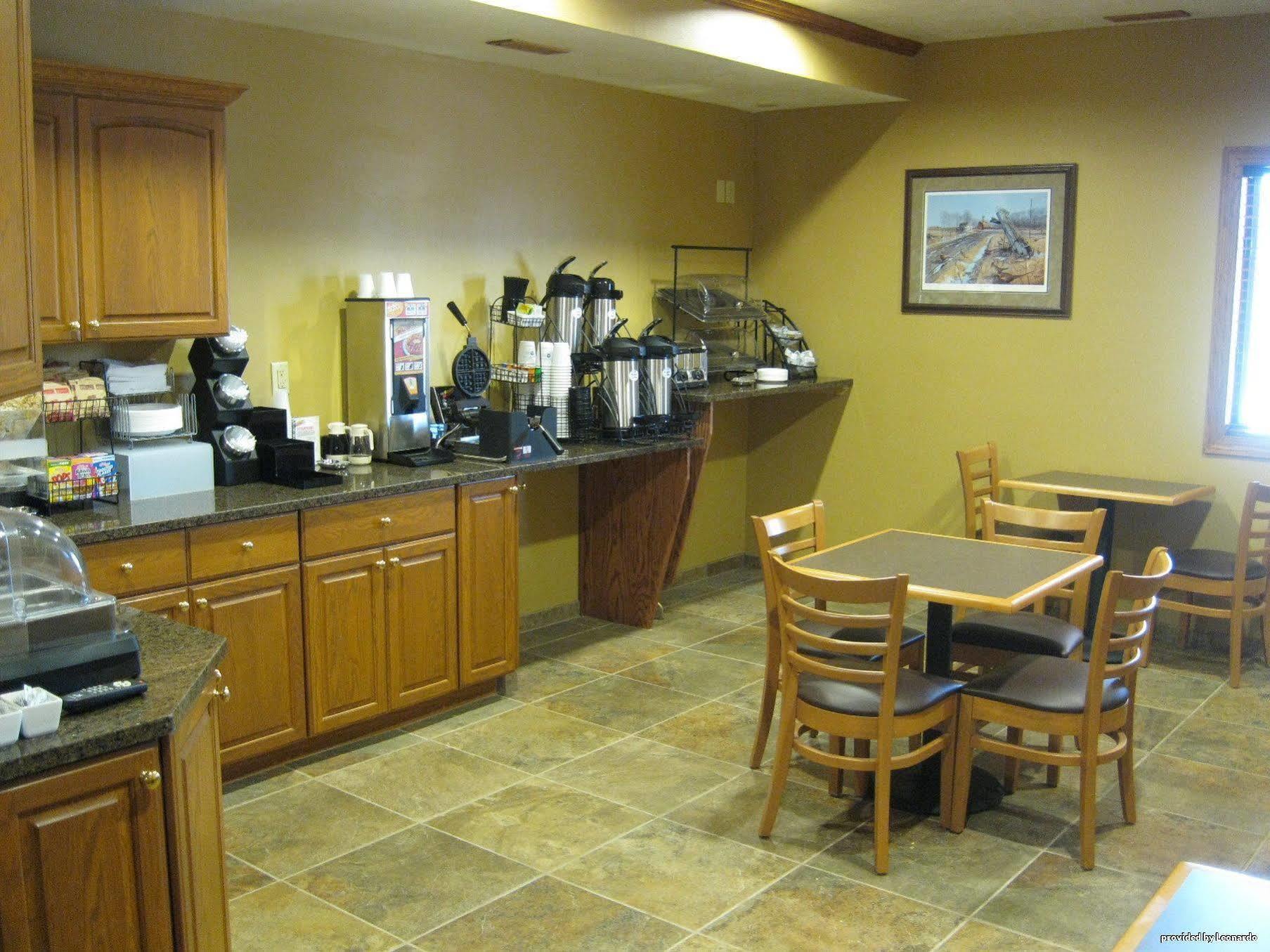 Best Western Vermillion Inn Restoran foto