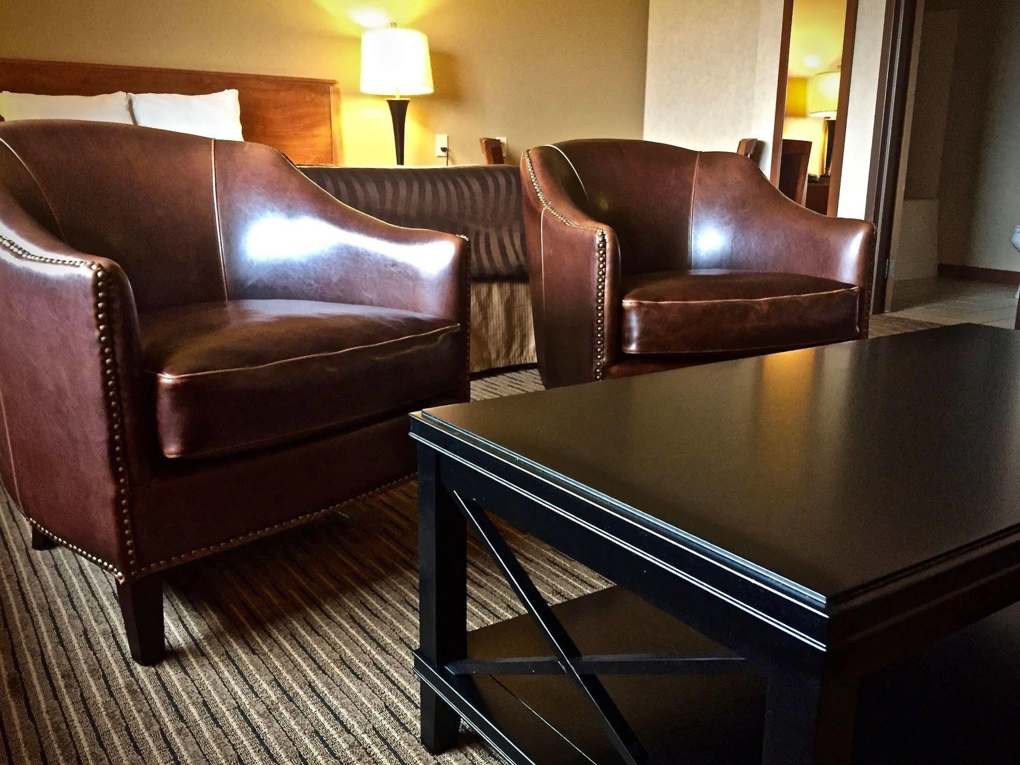 Best Western Vermillion Inn Bagian luar foto