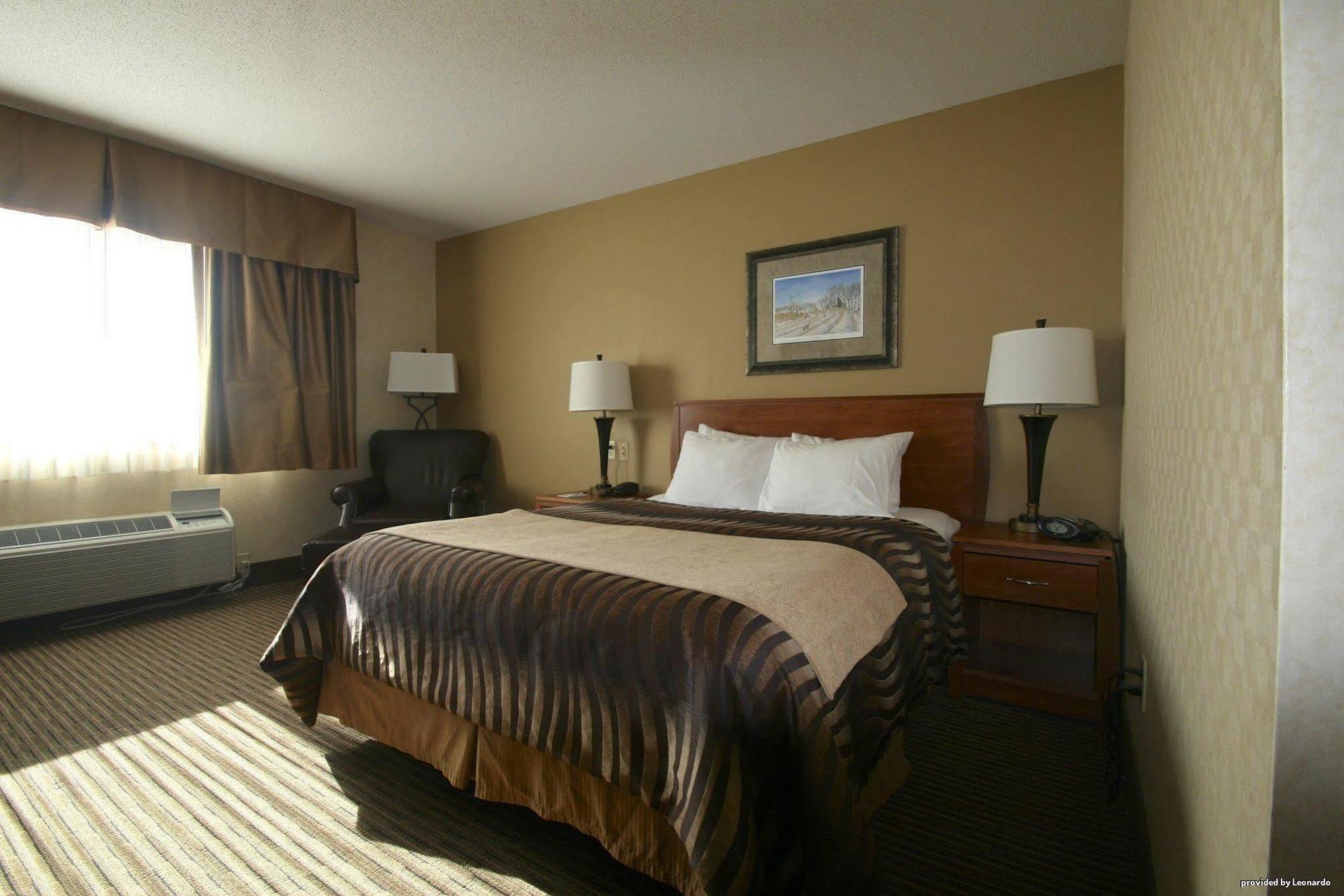 Best Western Vermillion Inn Bagian luar foto